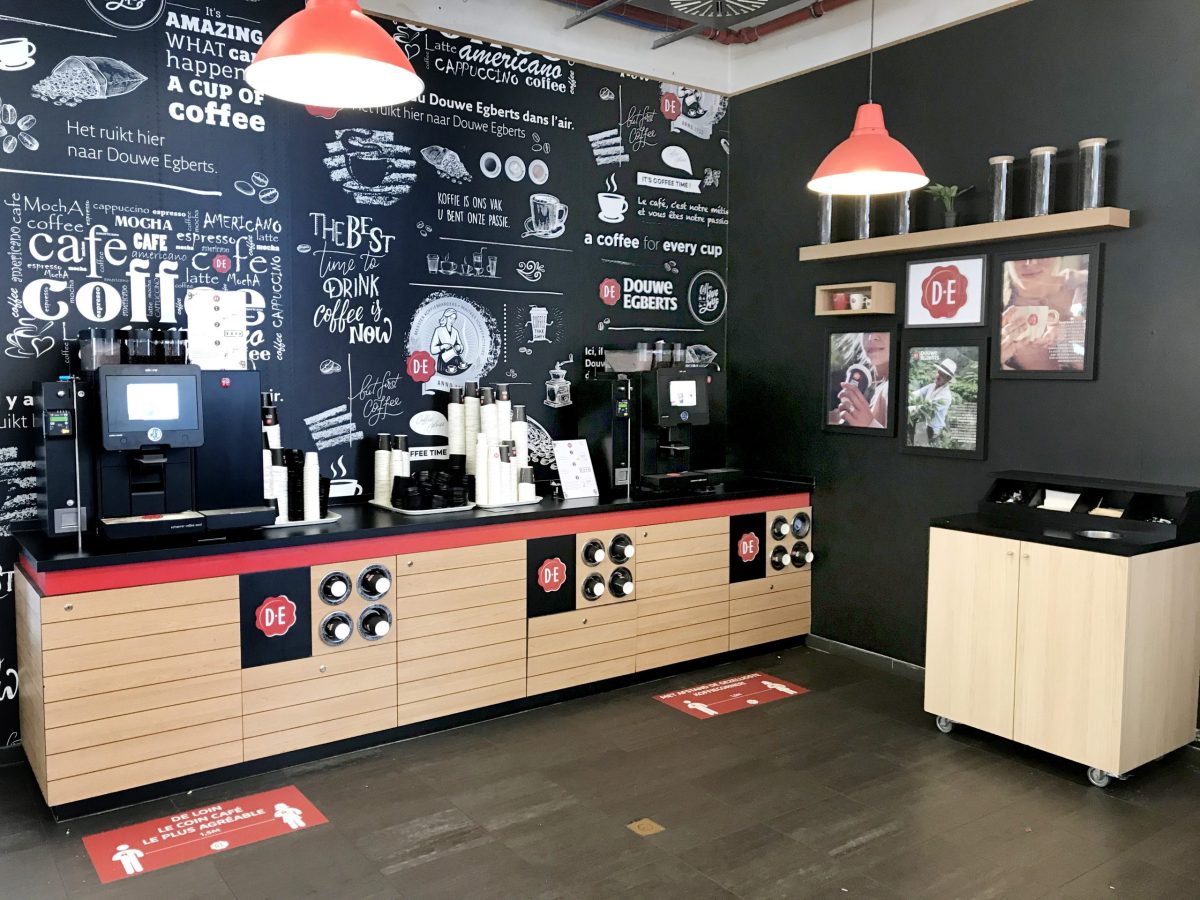 Douwe Egberts branding