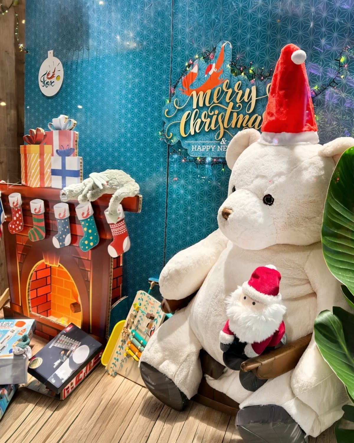 Habillage de vitrine Fox & Cie