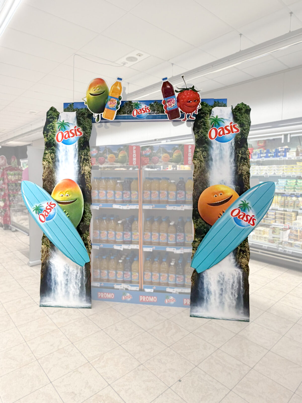 Théâtralisation carton Oasis (Schweppes)