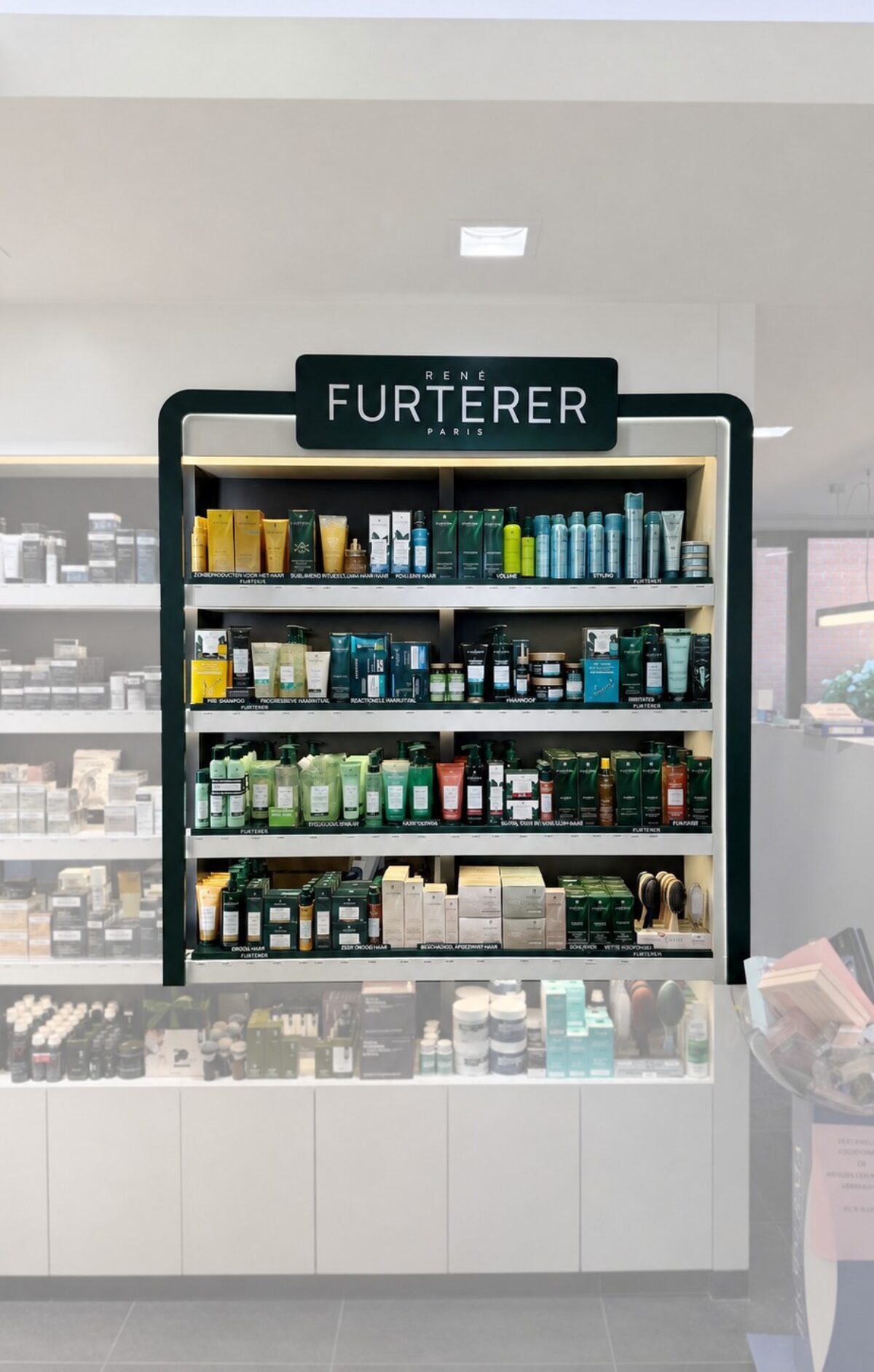 René Furterer Shelf display (Pierre Fabre)