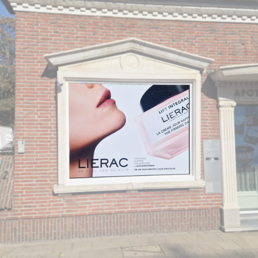 Quelle est la meilleure PLV cosmétique pour valoriser vos produits ?